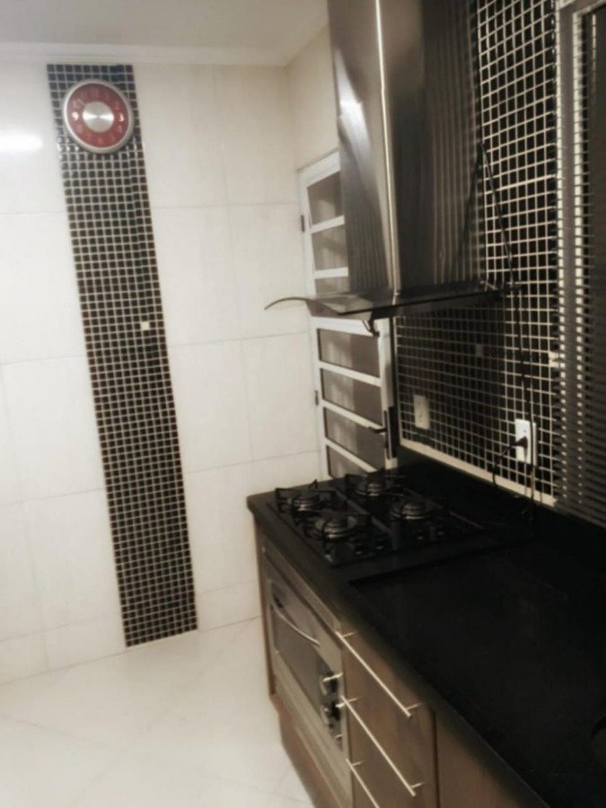 Sobrado para Venda por R$1.000,00 e Aluguel á R$300.000,00/Mês - Jardim são miguel, Ferraz de vasconcelos / SP