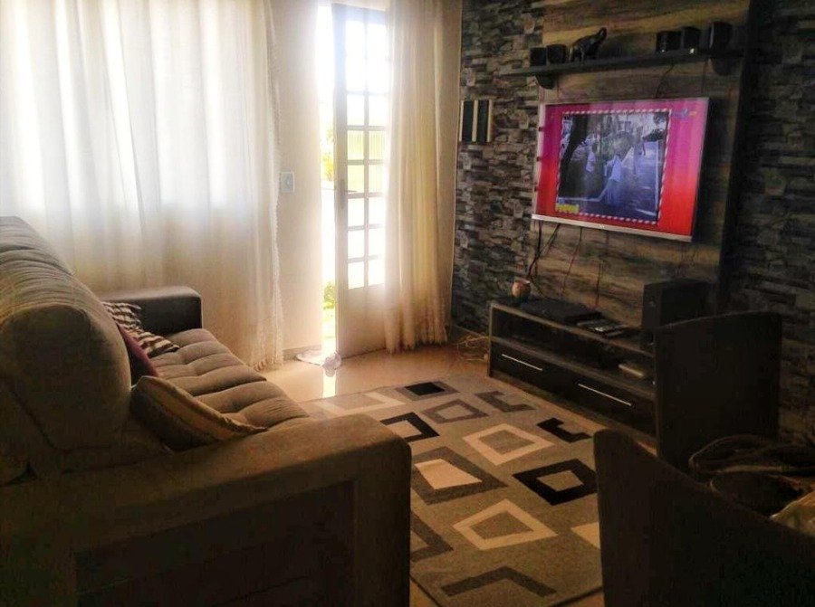Sobrado para Venda por R$1.000,00 e Aluguel á R$300.000,00/Mês - Jardim são miguel, Ferraz de vasconcelos / SP