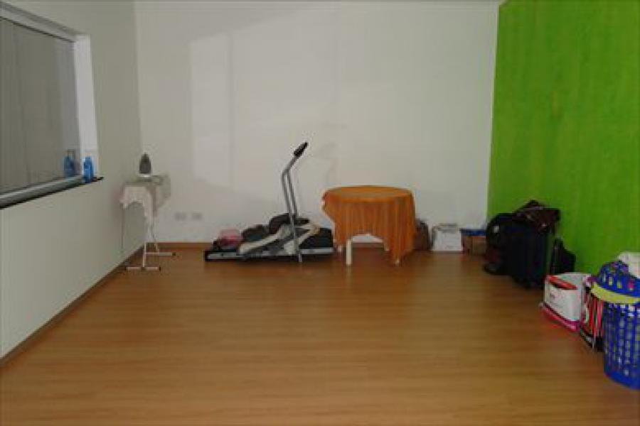 Casa para Venda por R$650.000,00 e Aluguel á R$5.000,00/Mês - Curuça velha, São paulo / SP