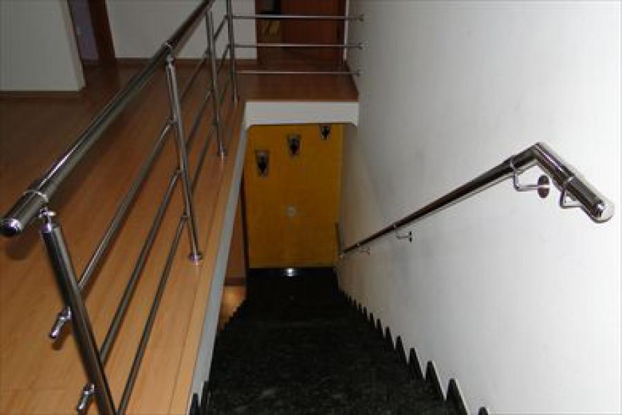 Casa para Venda por R$650.000,00 e Aluguel á R$5.000,00/Mês - Curuça velha, São paulo / SP