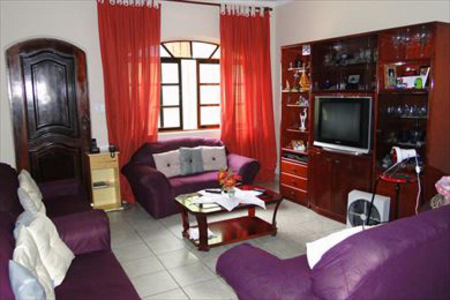 Casa para Venda por R$650.000,00 - Jardim helena , São paulo / SP