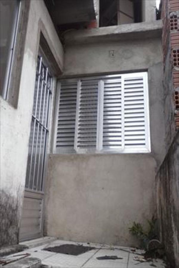 Casa para Venda por R$330.000,00 - Jardim helena , São paulo / SP