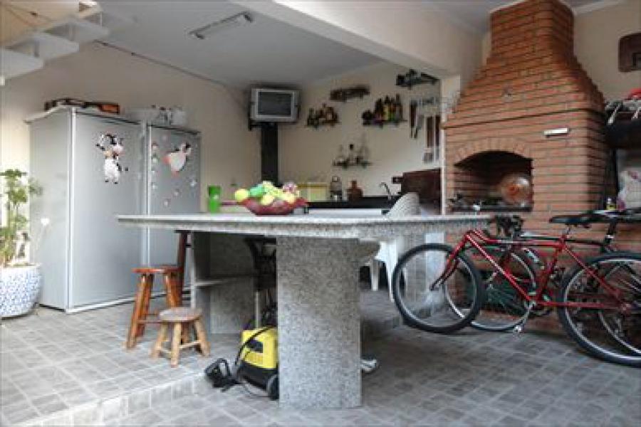 Casa para Venda por R$650.000,00 - Vila jacuí, São paulo / SP