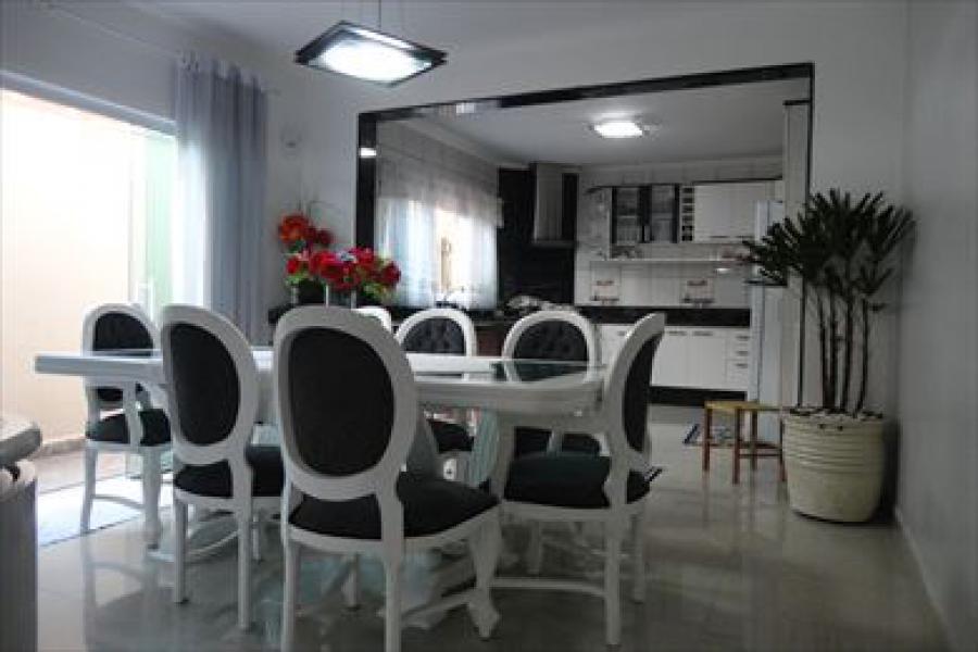Casa para Venda por R$650.000,00 - Vila jacuí, São paulo / SP