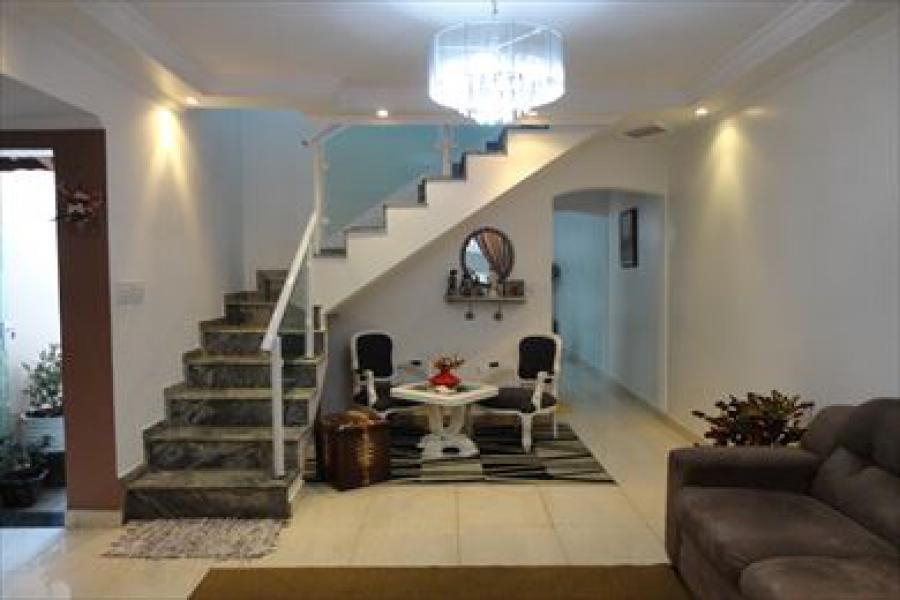 Casa para Venda por R$650.000,00 - Vila jacuí, São paulo / SP