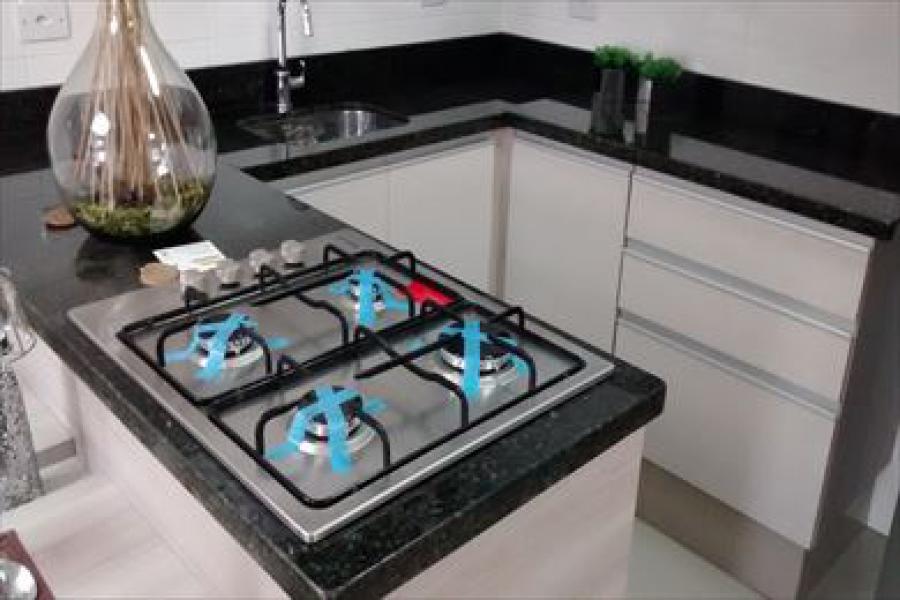 Casa para Venda por R$250.000,00 - Jardim helena , São paulo / SP