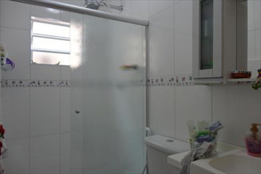 Casa para Venda por R$910.000,00 - Jardim helena , São paulo / SP