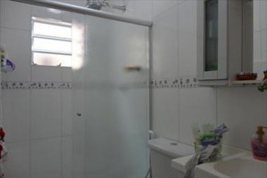 Casa para Venda por R$910.000,00 com 3 dormitórios, 1 suite e 4 vagas - Jardim helena, Sao paulo / SP