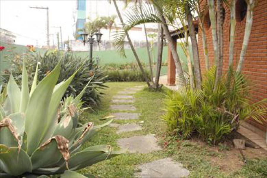 Casa para Venda por R$1.500.000,00 e Aluguel á R$7.500,00/Mês - Jardim alto pedroso , São paulo / SP