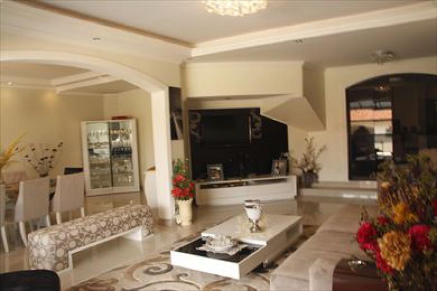 Casa para Venda por R$1.700.000,00 e Aluguel á R$5.000,00/Mês - São miguel paulista, São paulo / SP