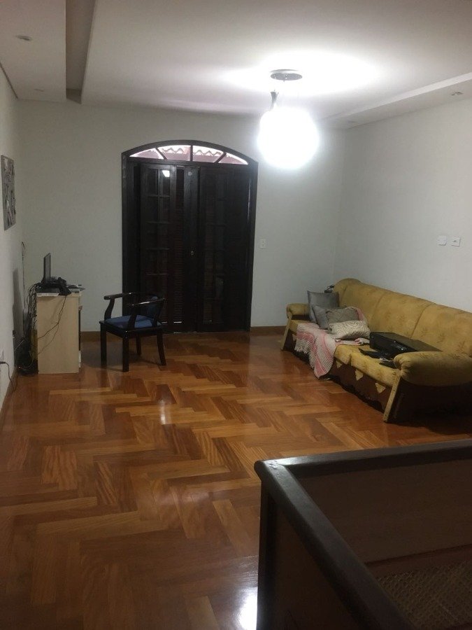 Sobrado para Venda por R$800.000,00 e Aluguel á R$8.500,00/Mês - Jardim helena , São paulo / SP