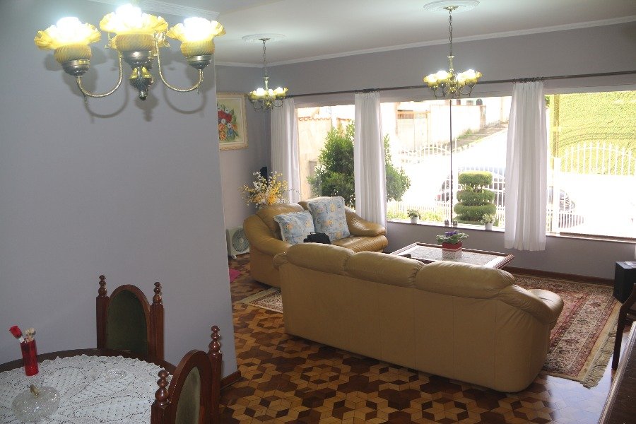 Sobrado para Venda por R$1.300.000,00 e Aluguel á R$8.000,00/Mês - Vila jacuí, São paulo / SP