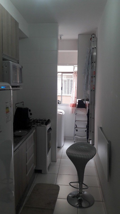 Apartamento para Venda por R$150.000,00 - Jardim do algarve, Itaquaquecetuba / SP