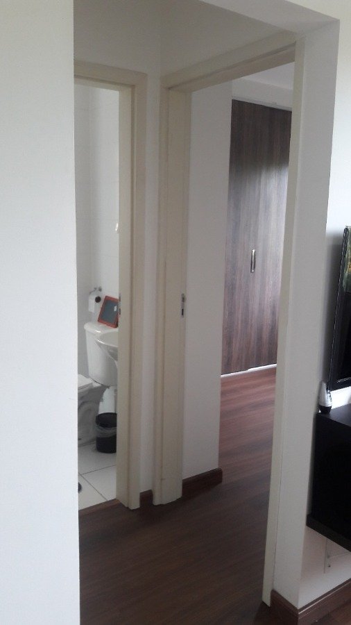 Apartamento para Venda por R$150.000,00 - Jardim do algarve, Itaquaquecetuba / SP