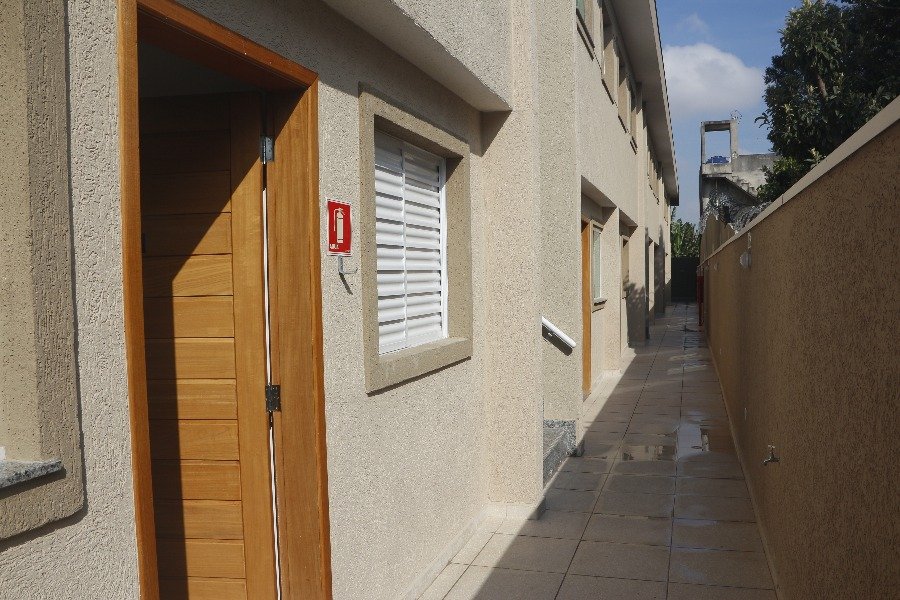 Sobrado para Venda por R$215.000,00 - Itaquera, São paulo / SP