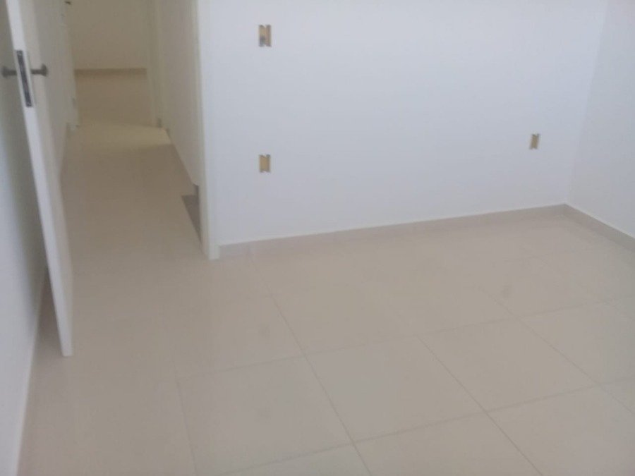 Sobrado para Venda por R$310.000,00 - Vila curuça velha, São paulo / SP