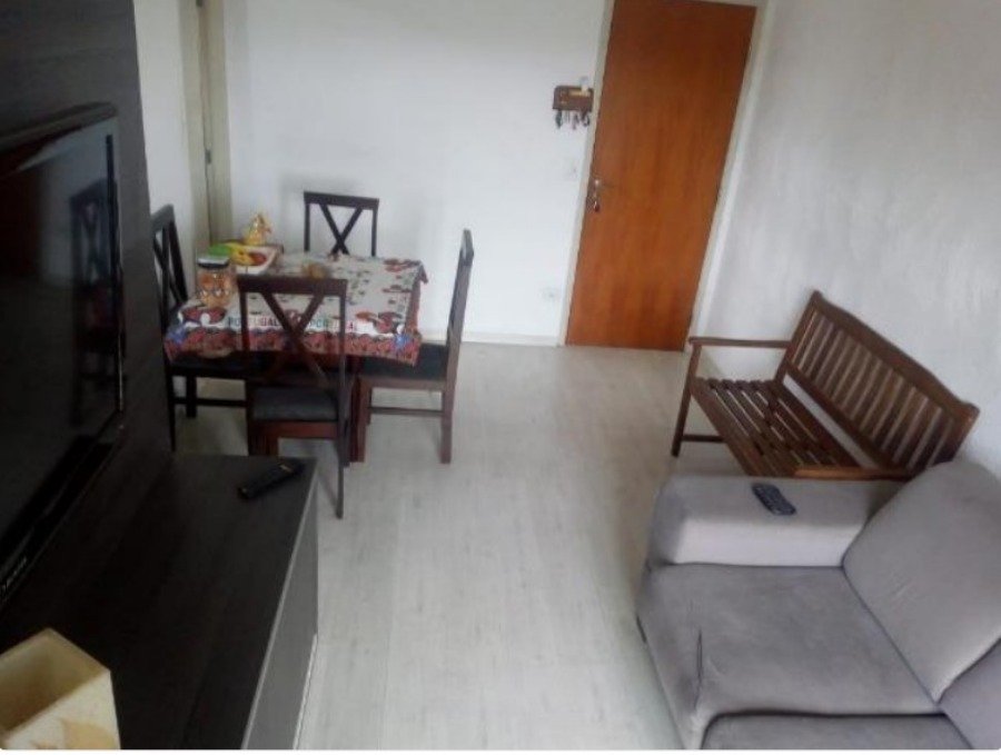 Apartamento para Venda por R$265.000,00 - Vila carmosina, São paulo / SP