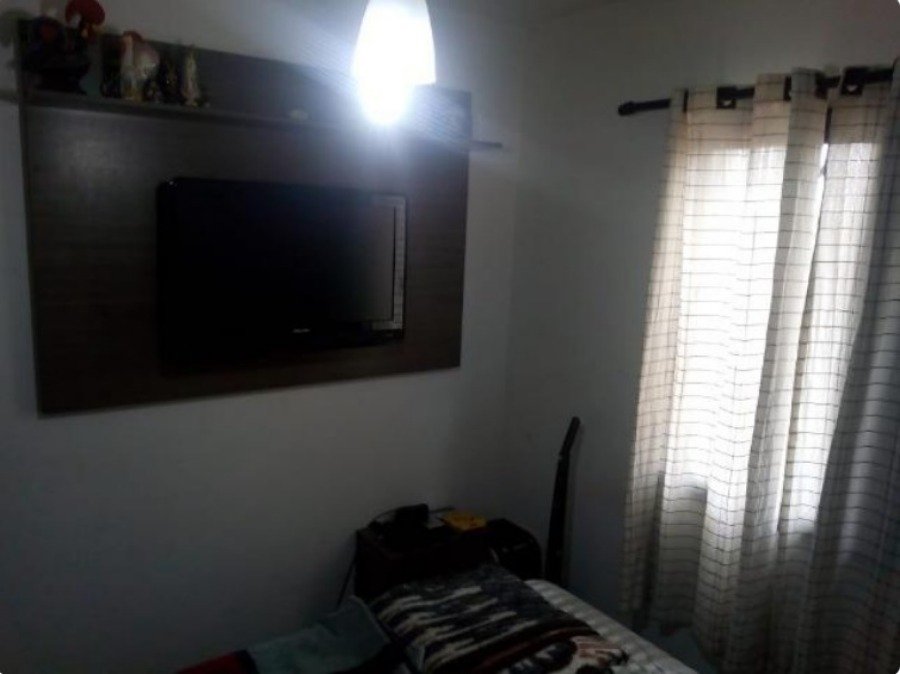 Apartamento para Venda por R$265.000,00 - Vila carmosina, São paulo / SP