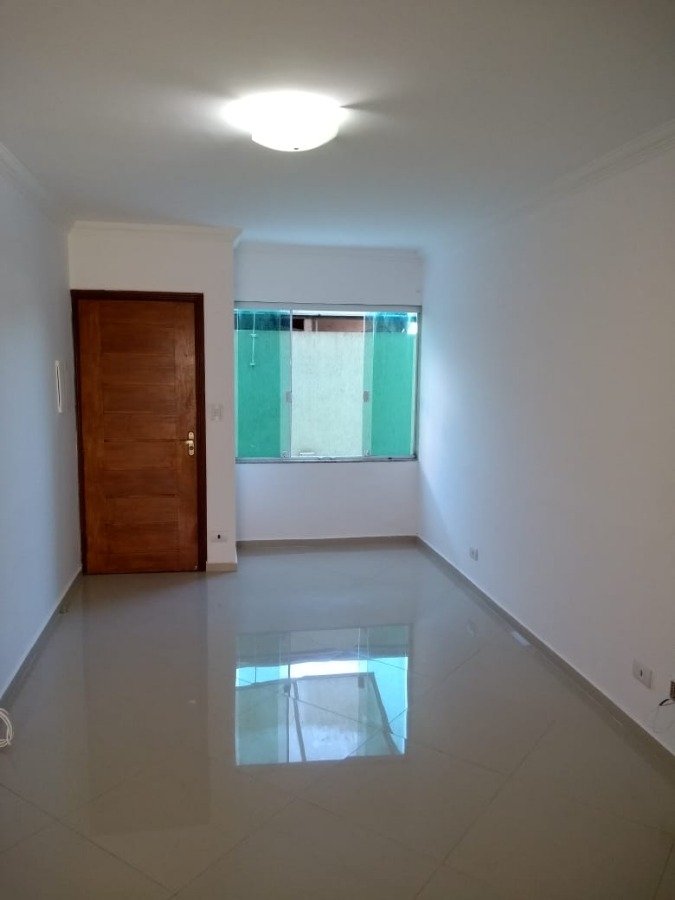 Sobrado para Venda por R$280.000,00 e Aluguel á R$1.200,00/Mês - Itaquera, São paulo / SP
