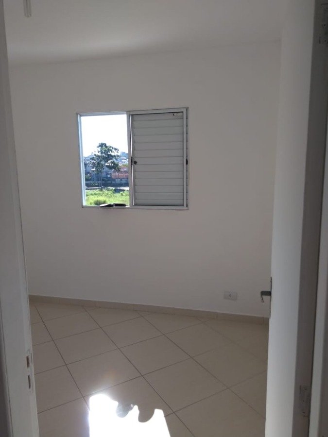 Sobrado para Venda por R$280.000,00 e Aluguel á R$1.200,00/Mês - Itaquera, São paulo / SP