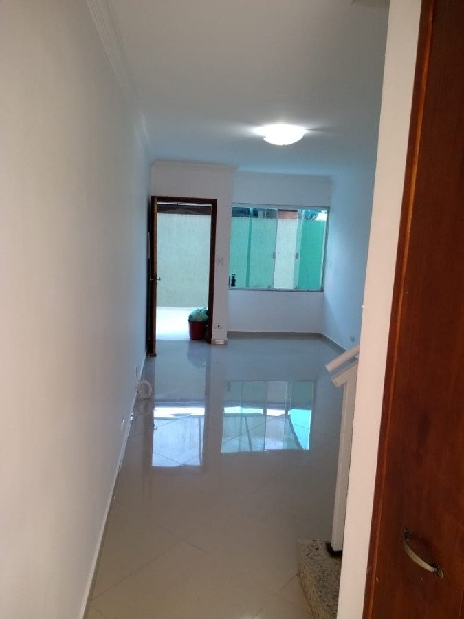 Sobrado para Venda por R$280.000,00 e Aluguel á R$1.200,00/Mês - Itaquera, São paulo / SP
