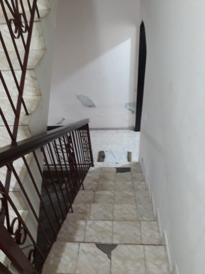 Sobrado à venda com 3 quartos, 150m² - Foto 13