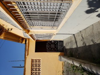 Casa para Venda por R$370.000,00 com 250m², 3 dormitórios, 1 vaga e 1 banheiro - Cidade nova são miguel, São paulo / SP