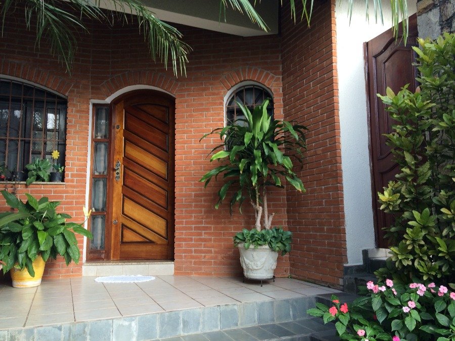 Casa, 4 quartos, 331 m² - Foto 1