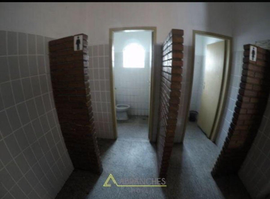 Ponto Comercial para Aluguel por R$2.000,00/Mês - Vila rosária , São paulo / SP