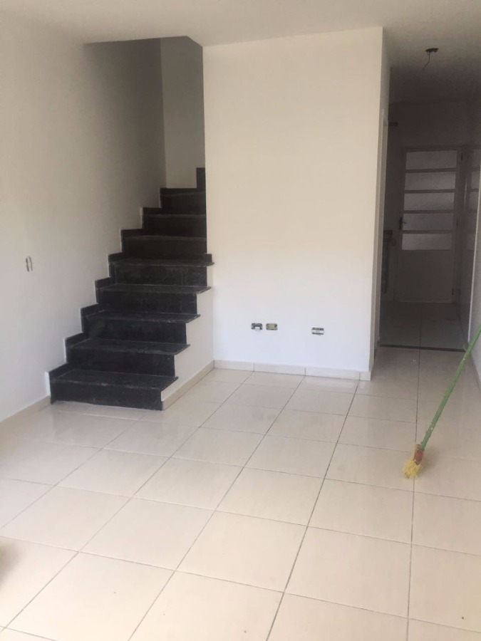 Sobrado para Venda por R$300.000,00 - Vila jacuí, São paulo / SP