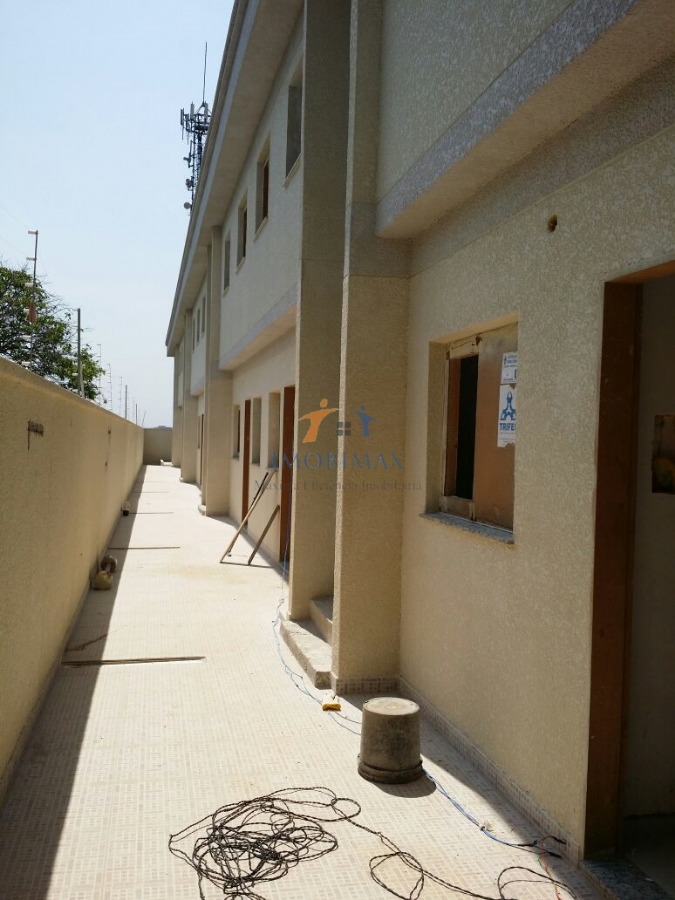 Sobrado para Venda por R$199.000,00 - Itaquera, São paulo / SP