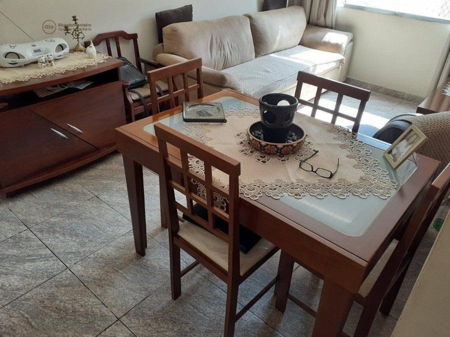 Apartamento à venda com 2 quartos, 69m² - Foto 4