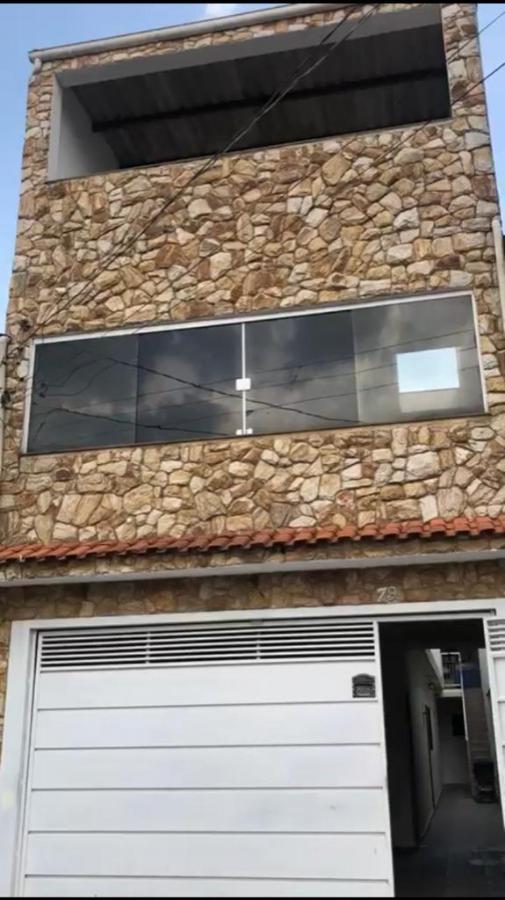 Sobrado à venda com 4 quartos, 125m² - Foto 1