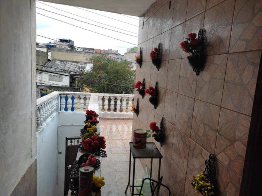 Sobrado à venda com 5 quartos, 180m² - Foto 2