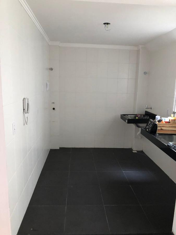 Apartamento à venda com 2 quartos, 45m² - Foto 18