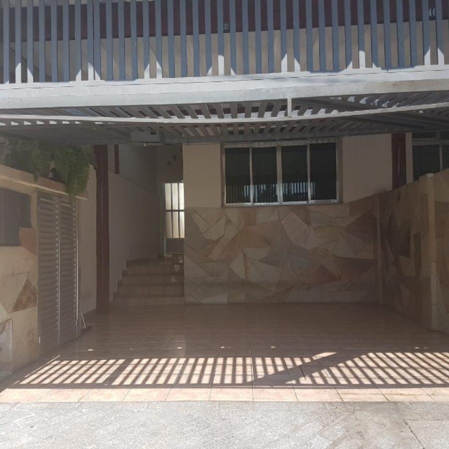 Sobrado à venda com 3 quartos, 120m² - Foto 2