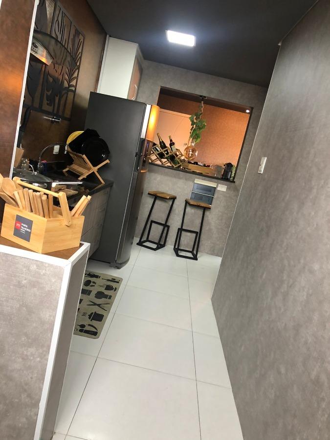 Apartamento à venda com 2 quartos, 60m² - Foto 14