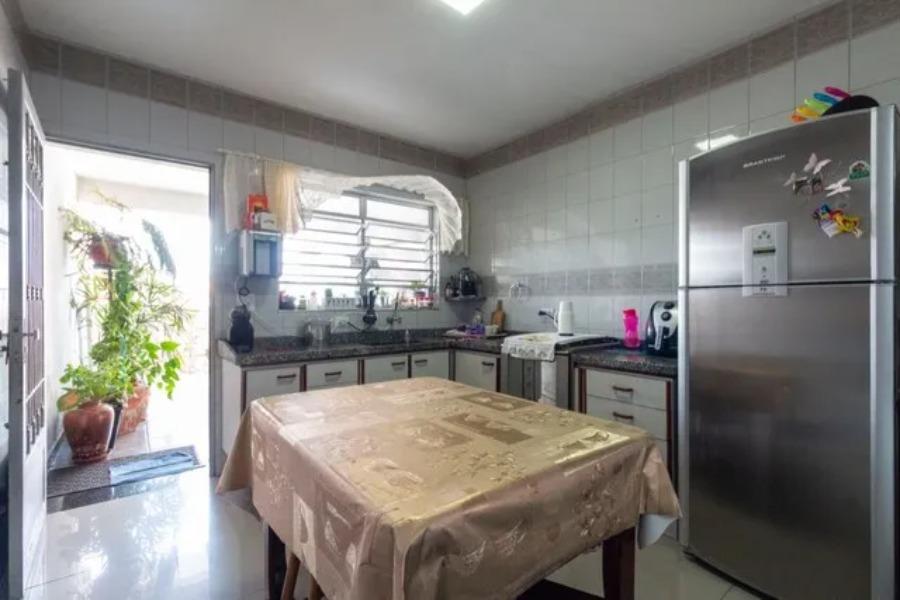 Sobrado à venda com 4 quartos, 120m² - Foto 10