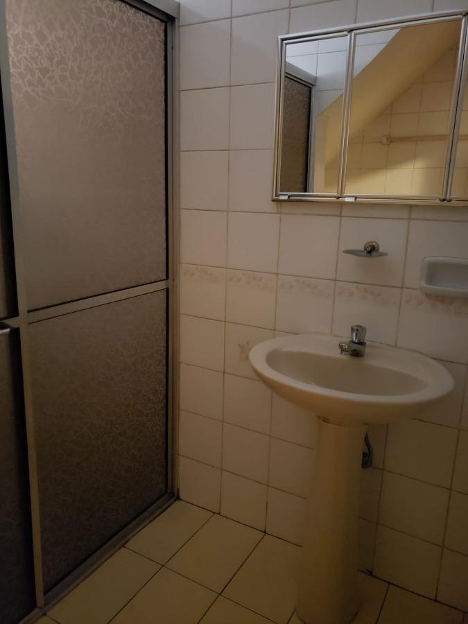 Casa à venda com 4 quartos, 120m² - Foto 11