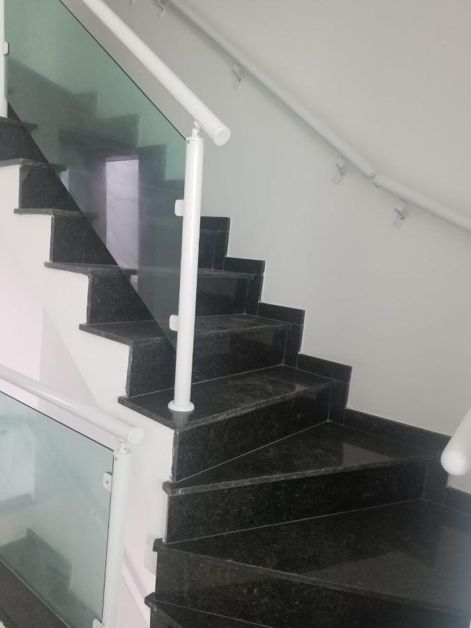 Sobrado à venda com 2 quartos, 60m² - Foto 17