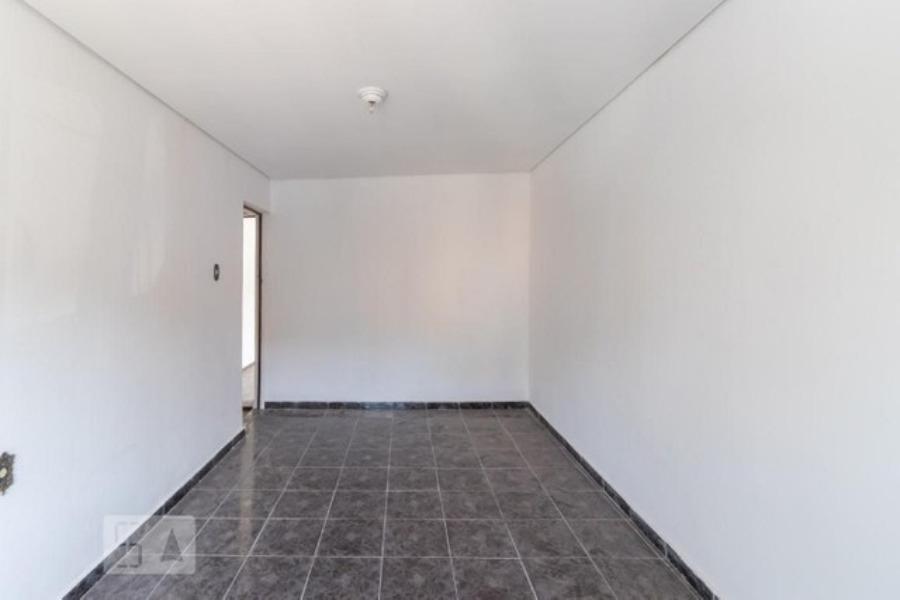 Casa à venda com 3 quartos, 82m² - Foto 14