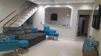 Sobrado para Venda por R$470.000,00 com 200m², 3 dormitórios, 3 suites e 2 vagas - Conjunto habitacional águia de haia, São paulo / SP