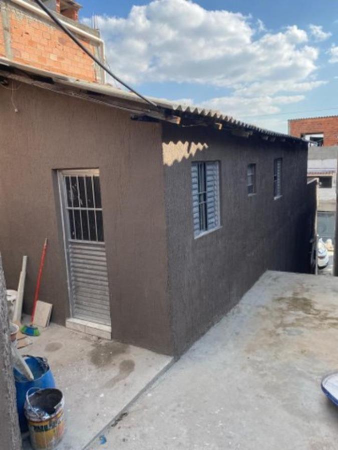 Casa à venda com 2 quartos, 246m² - Foto 4