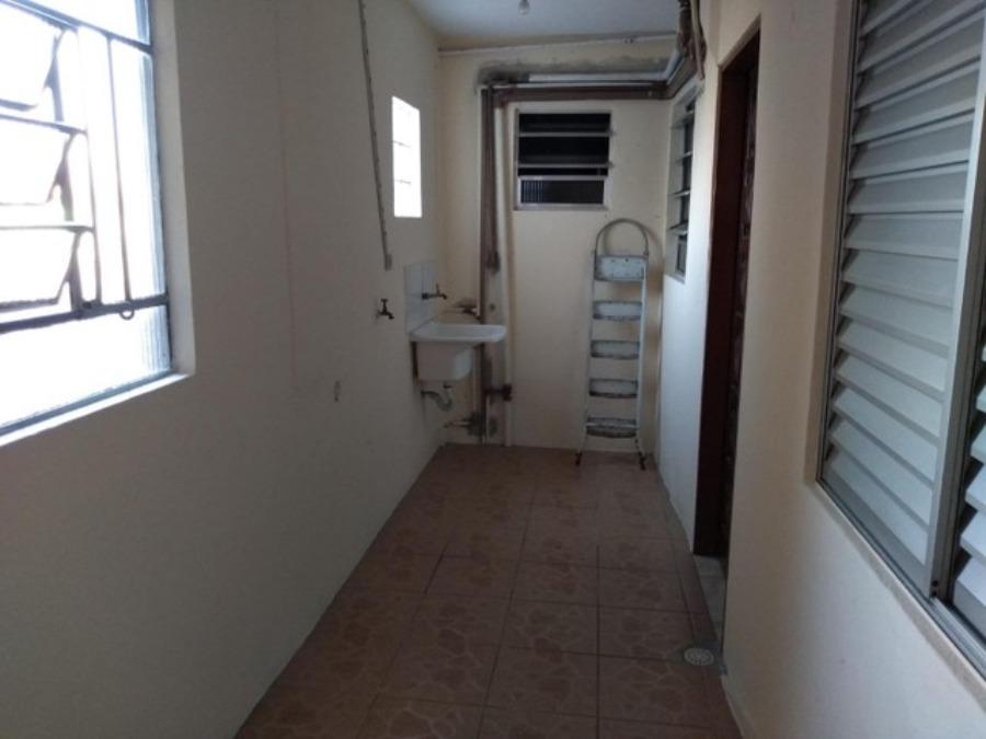 Casa à venda com 6 quartos, 157m² - Foto 6