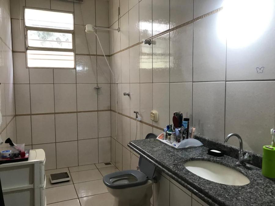 Casa à venda com 4 quartos, 220m² - Foto 3