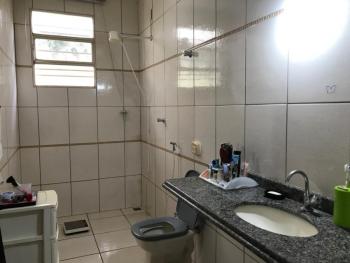 Casa para Venda por R$770.000,00 com 420m², 4 dormitórios, 4 suites e 4 vagas - Jardim atlântico, Goiania / GO