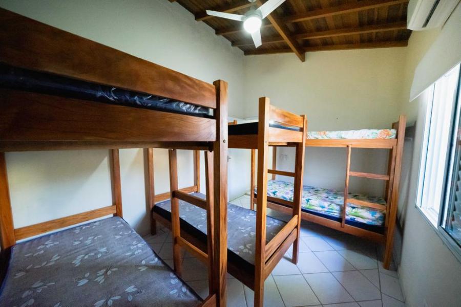 Casa de Condomínio à venda com 6 quartos, 300m² - Foto 15