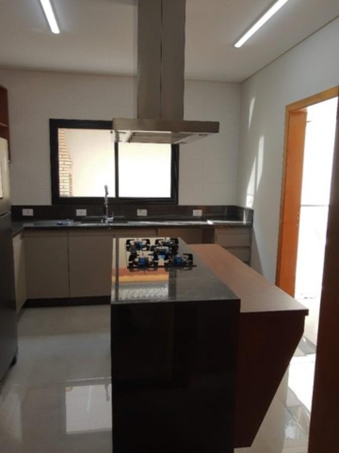 Sobrado à venda com 3 quartos, 194m² - Foto 12