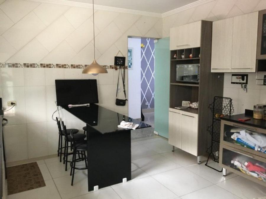 Sobrado à venda com 3 quartos, 200m² - Foto 9