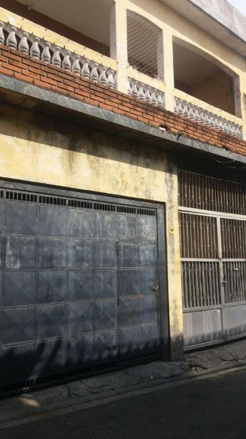 Sobrado à venda com 4 quartos, 120m² - Foto 1